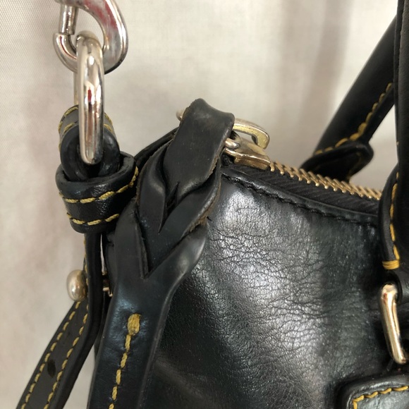 Dooney & Bourke black Leather crossbody and handle - Picture 4 of 15